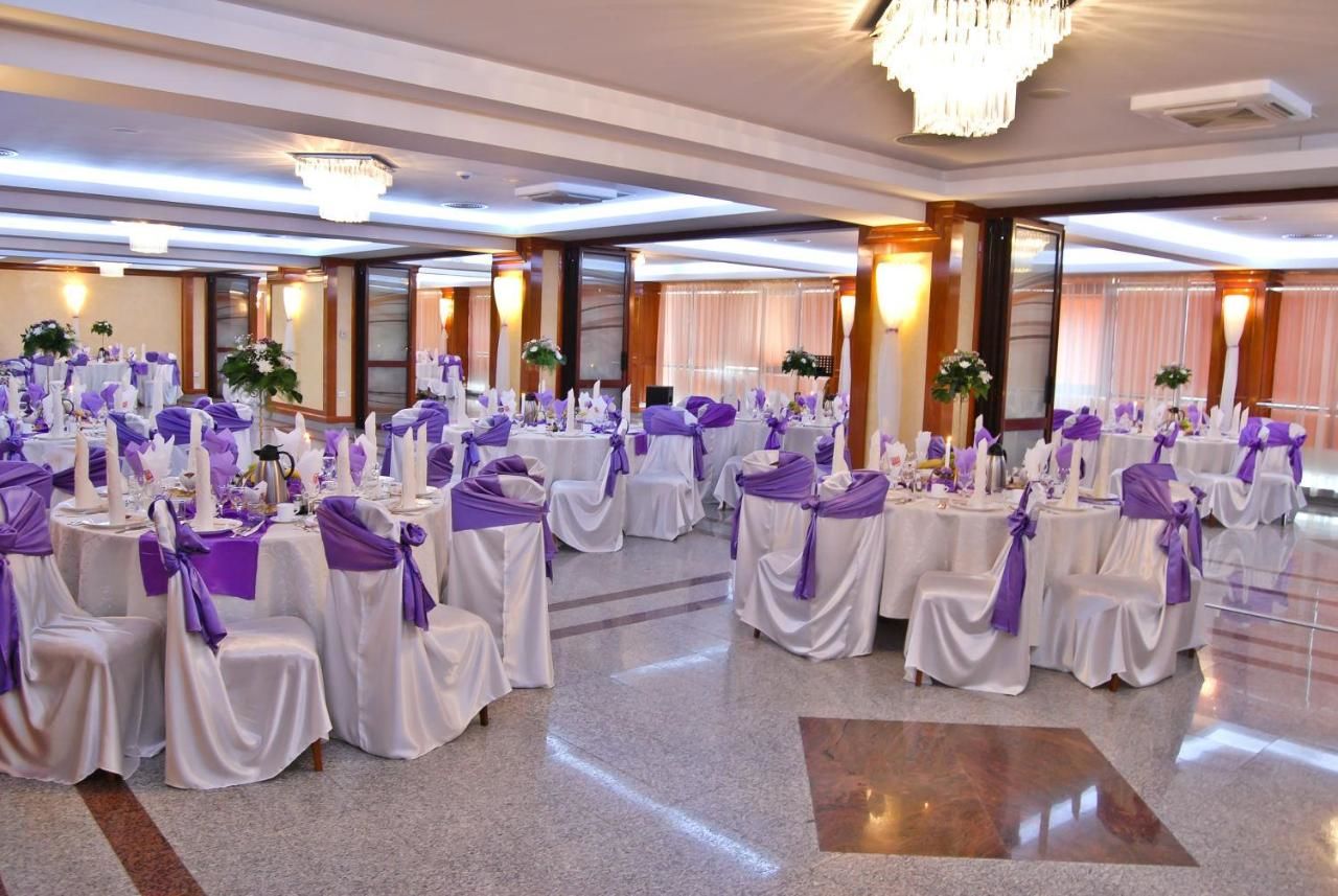 Отель Hotel Emma Est Крайова-40