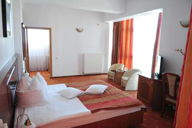 Отель Hotel Emma Est Крайова-19
