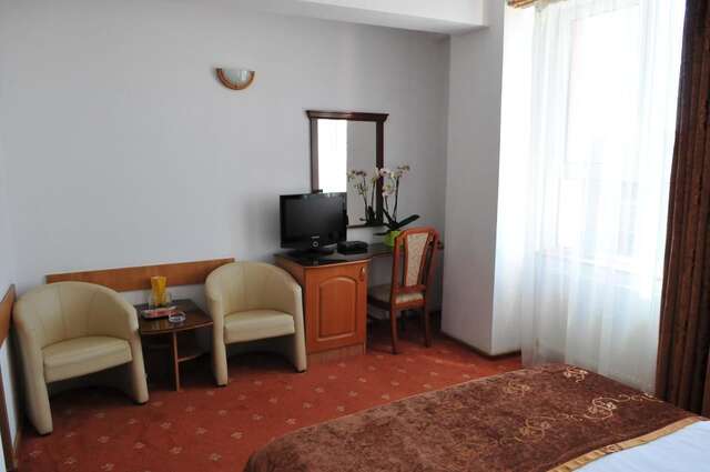 Отель Hotel Emma Est Крайова-26