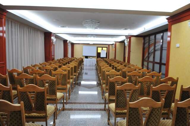 Отель Hotel Emma Est Крайова-31