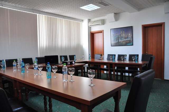 Отель Hotel Emma Est Крайова-33